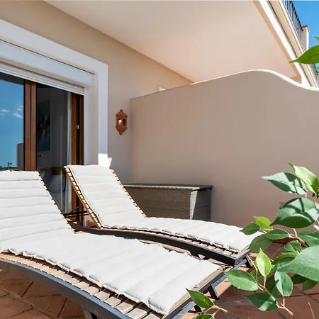 Townhouse In Paraiso Holiday home