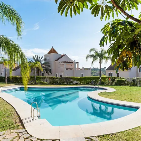 Townhouse In Paraiso