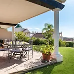 Townhouse In Paraiso * إِستيبونا