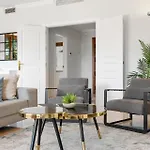 Townhouse In Paraiso بيت للعطل